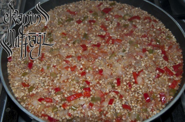 Kara Buğday Pilavı