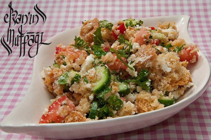 peksimet salatası